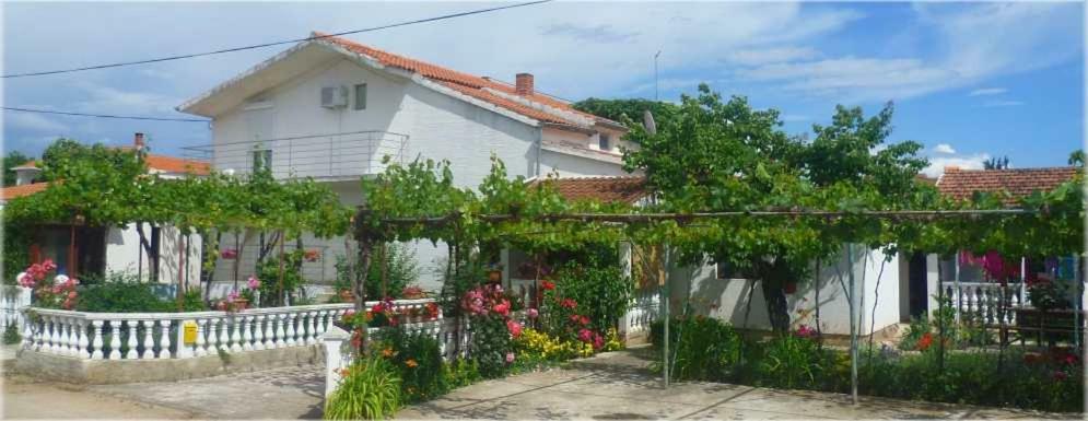 Apartman Studio - Sime 3 Sukošan Zewnętrze zdjęcie